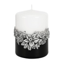 Díszgyertya henger virággal, fekete - FLEUR DE LYS