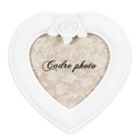 Fa képkeret szív alakú rózsával fehér 12x11 cm - CYNTHIA
