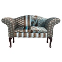 Kiskanapé, barna-kék mintás faragott cseresznye lábbal - JULIETTE