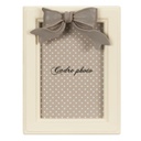 Vajszínű fa képkeret tópszín masnival 9x13 cm - POUDRE